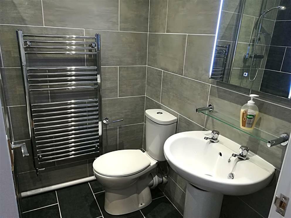 2 Bedroom Modern Apartment, Uplands, Swansea Eksteriør bilde